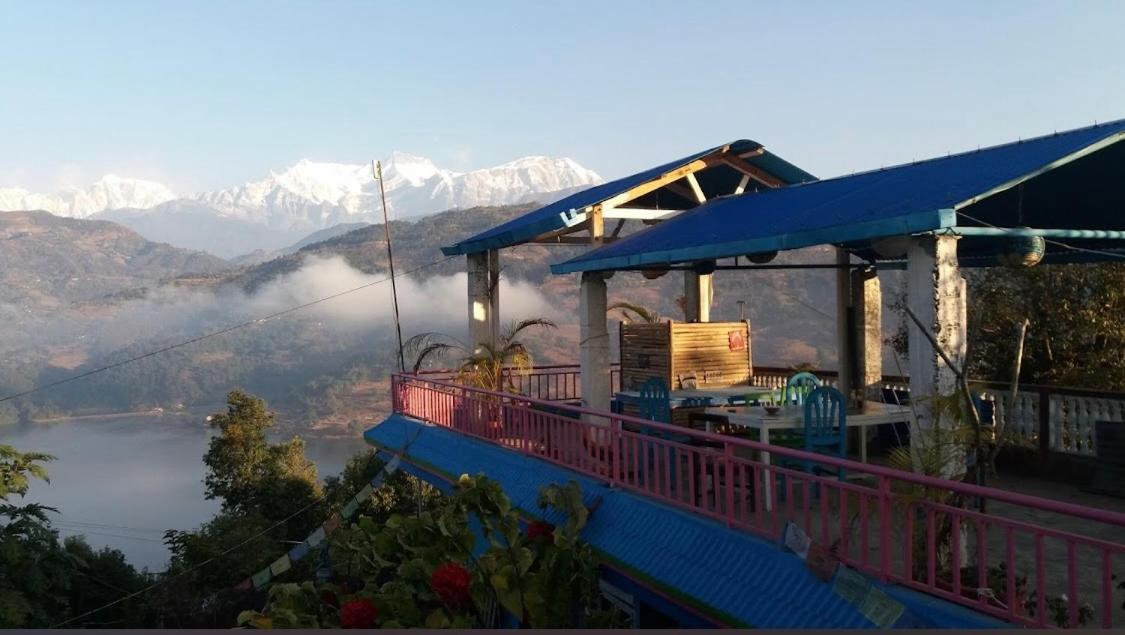 Robins Nest Hotel & Restaurant Deorāli Buitenkant foto